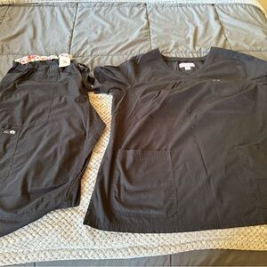 Ladies Koi scrub set